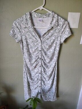 *NWOT* No Boundaries Juniors Medium Floral Print Polo Dress in Sage and White